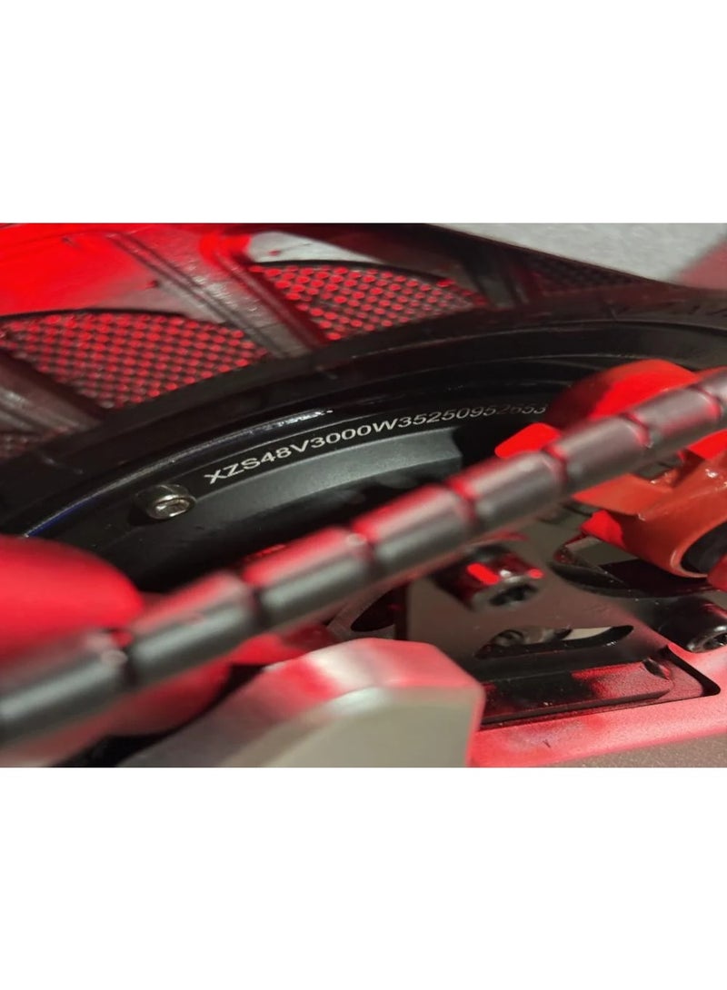 سكوتر روسي مونستر كهربائي 48 فولت 3000 واط – إطارات بدون أنابيب 11 بوصة | سرعة قصوى 65 كم/س | بطارية 48 فولت 15 أمبير | تعليق أمامي وخلفي | مصابيح LED مزدوجة | 3 سرعات | تصميم قابل للطي | شاشة رقمية | اتصال بلوتوث - Image 3